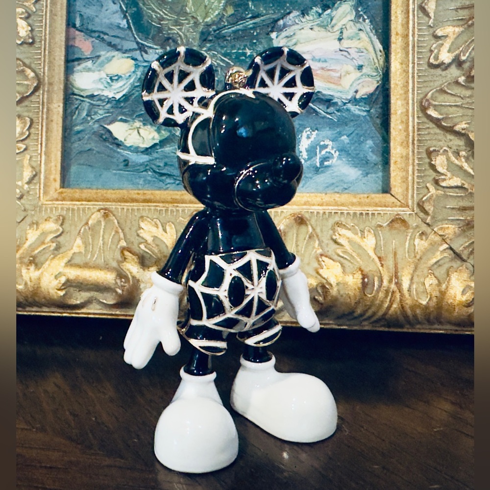Disney X Baublebar Black Mickey Mouse Halloween Spider Web Bag Charm Keychain